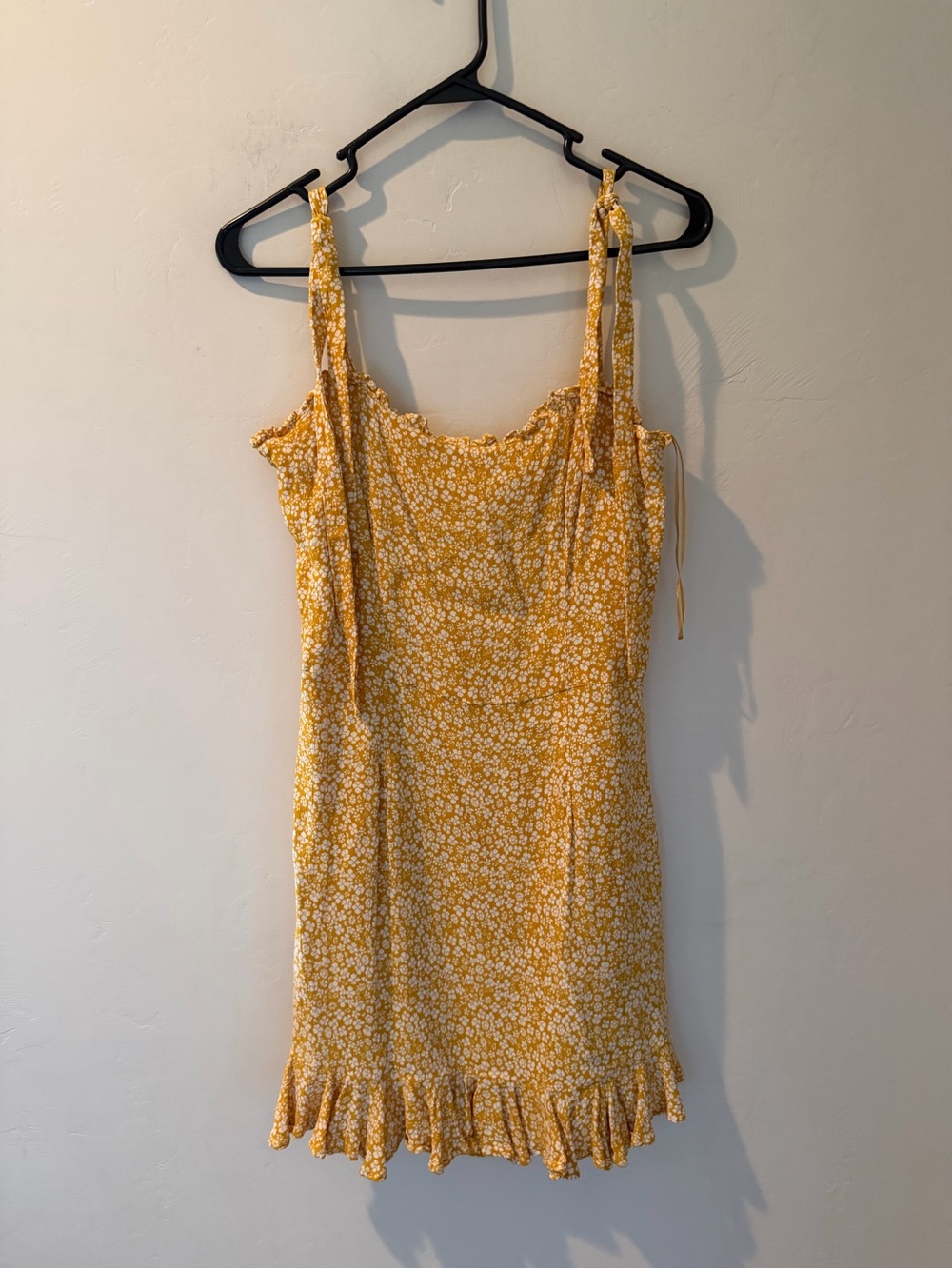 Bardot Floral Ruffle Hem Mini Dress - Picture 6 of 14